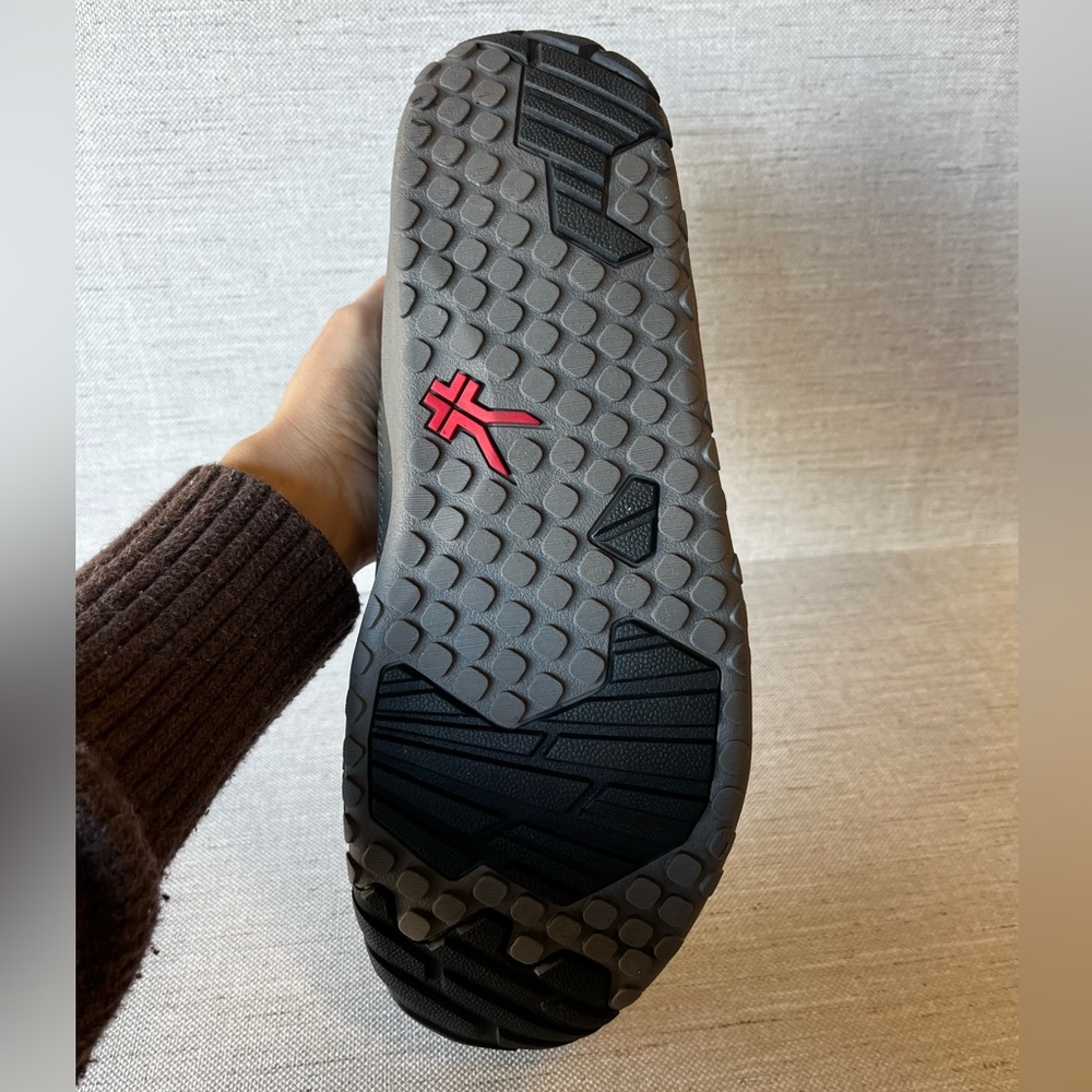 KURU Chicane Men's Black and Red Hiking Shoes Size 10.5 - Picture 6 of 8